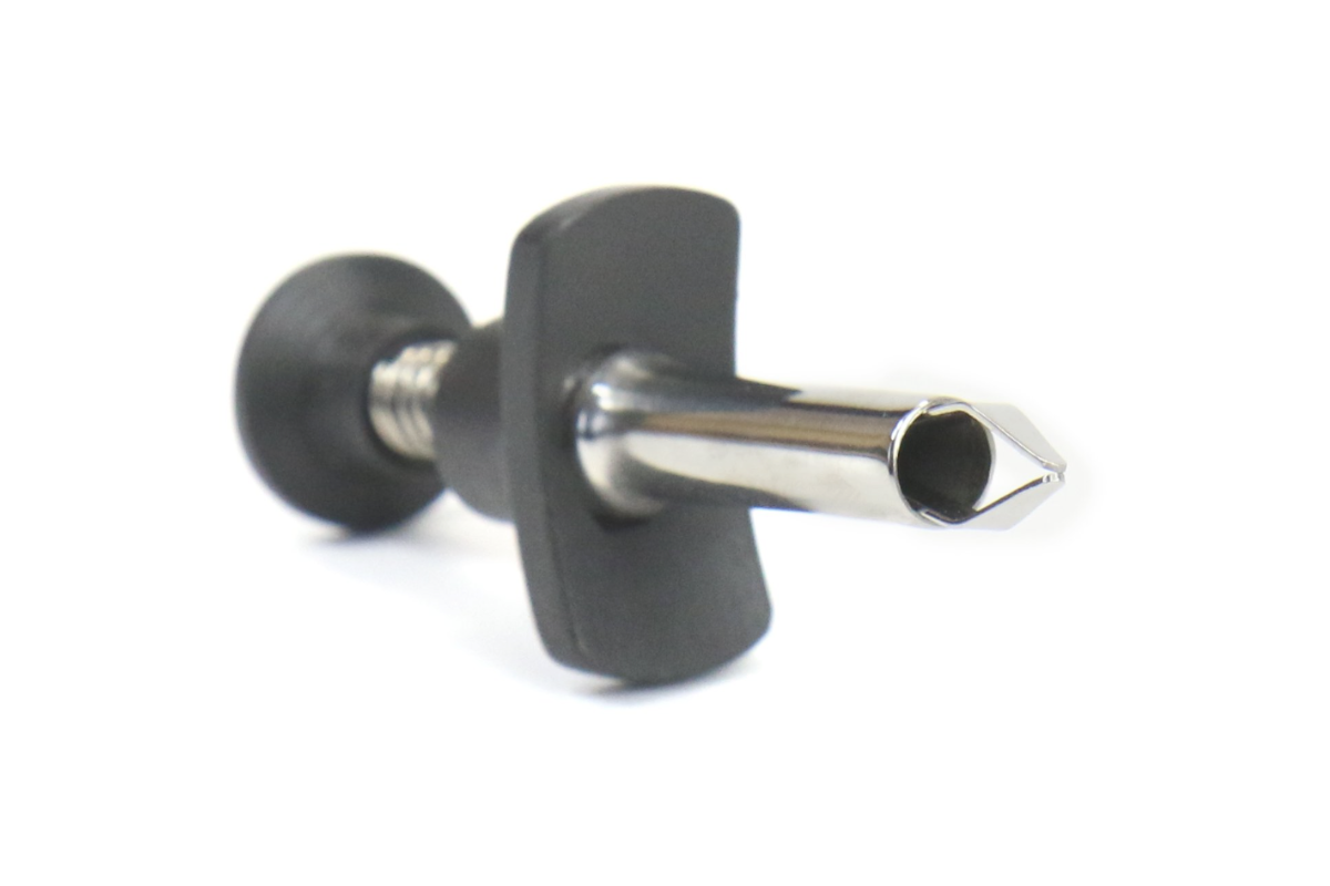 NanoByte™ instrument for staining, glazing, layering and safely handling crowns and veneers