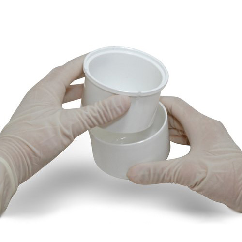 Touch-free removal of sterile or disinfected burs from Banicide® Tray, minimizing risk of cross-contamination